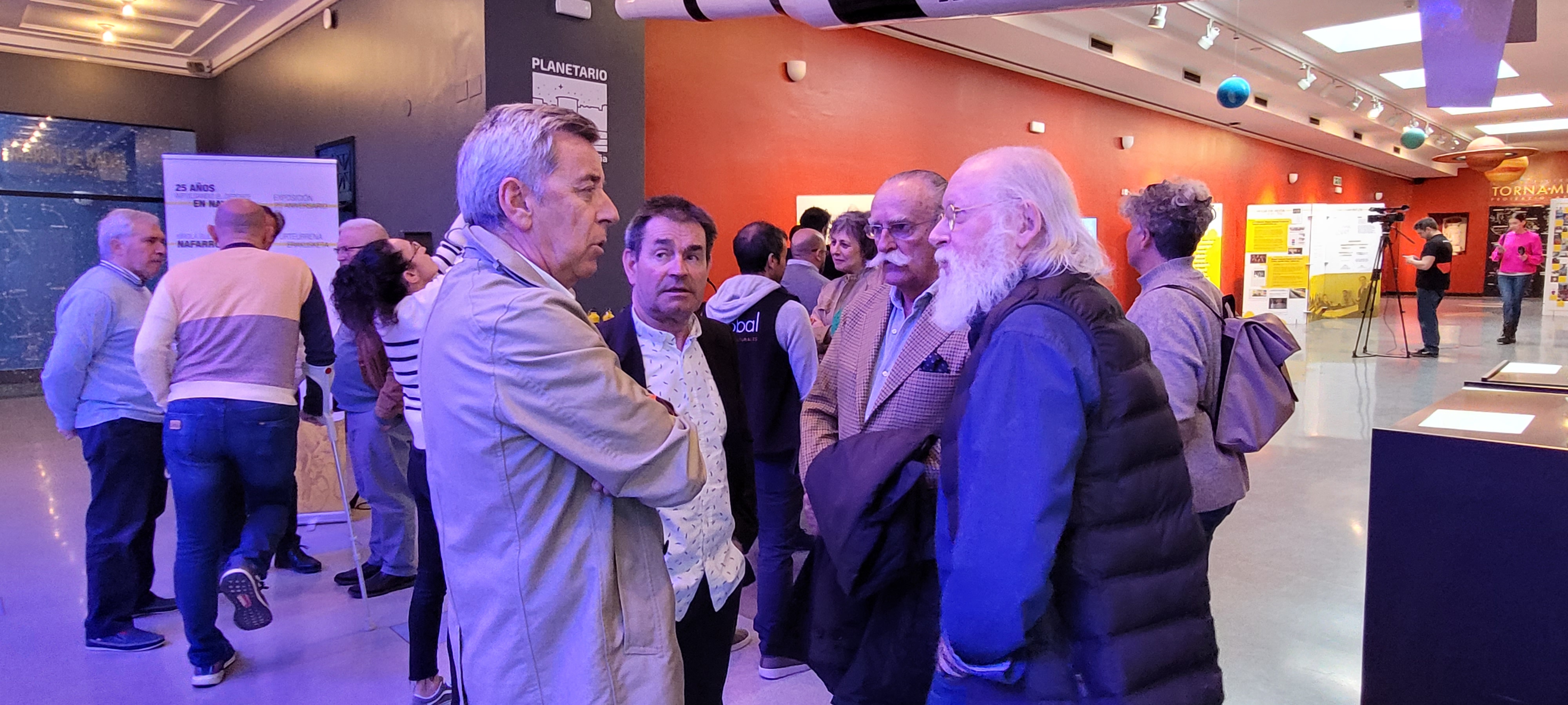 INAUGURADA LA EXPOSICI&Oacute;N ITINERANTE CON MOTIVO DEL 25&ordm; ANIVERSARIO